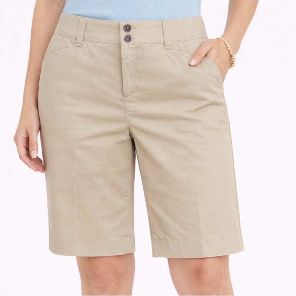 NWT Christopher & Banks Tan Bermuda Shorts Classic Fit Size 16‎ Cotton Stretch